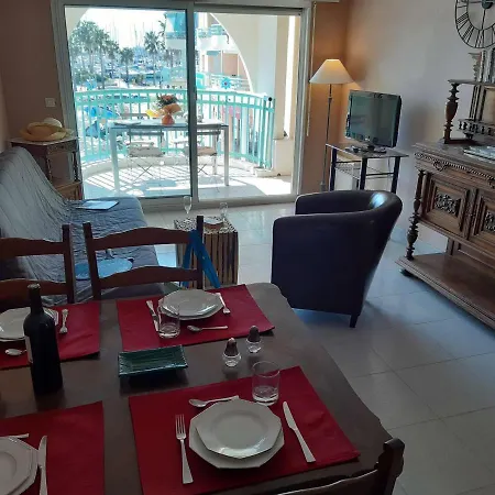 Fréjus, 2 Pièces, 4 Personnes - Fr-1-226a-29 *